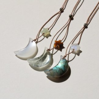 Collier Croissant de Lune en Prasiolite et Etoile Oeil de Tigre