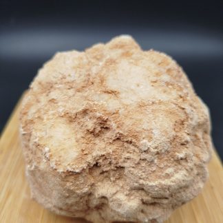 Géode Cristal de Roche entière 470g environ