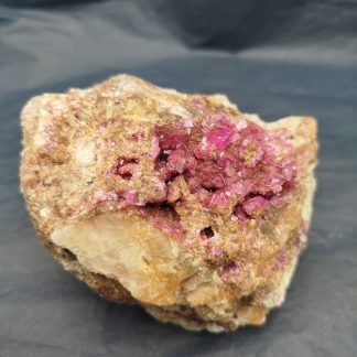 Cobaltocalcite cristallisée 428g environ