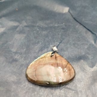 Cabochon Labradorite 17g environ