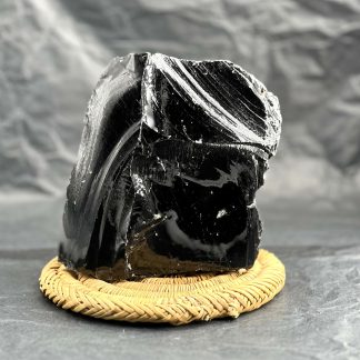 Obsidienne Noire Brute Qualité A 832g environ
